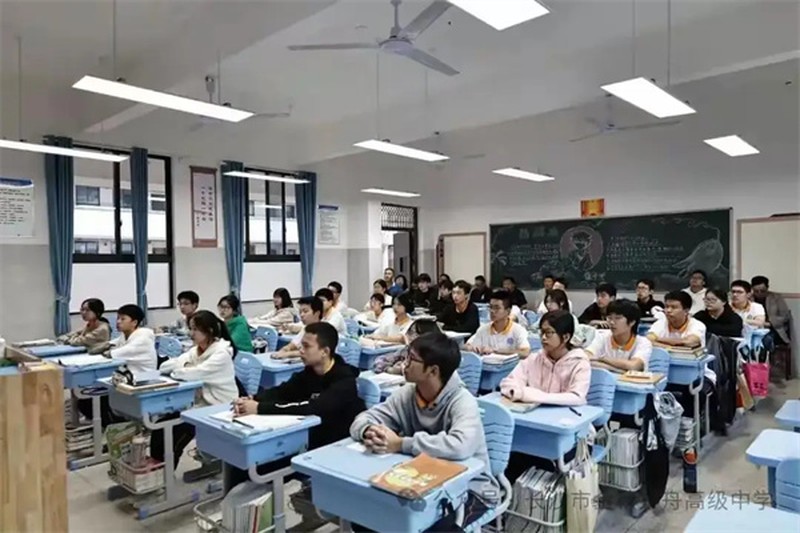 长沙市中嘉高级中学毕业生就业情况